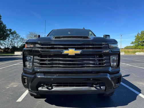 2025 Chevrolet Silverado 2500 Custom