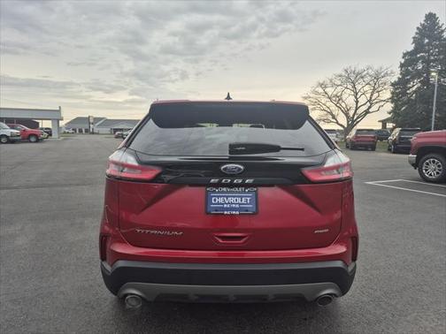 2023 Ford Edge Titanium