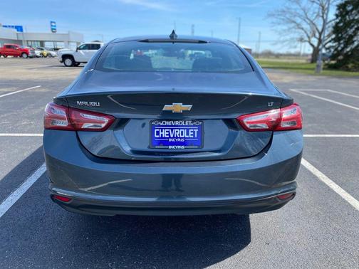 2021 Chevrolet Malibu FWD LT