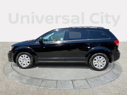 Photo 2 of 22 of 2019 Dodge Journey SE Value Package
