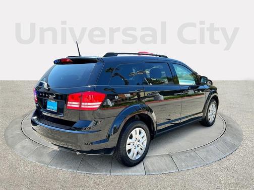 Photo 5 of 22 of 2019 Dodge Journey SE Value Package