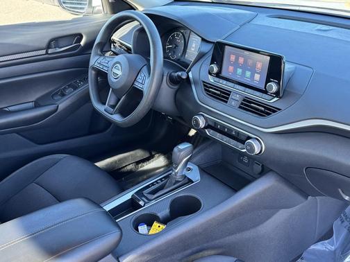 2023 Nissan Altima S FWD