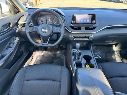 2023 Nissan Altima S FWD