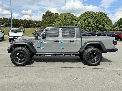 2020 Jeep Gladiator Sport S