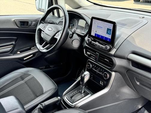 2020 Ford EcoSport SES