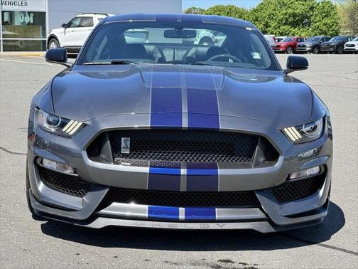 2019 Ford Shelby GT350 Base