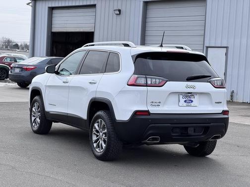 2021 Jeep Cherokee Latitude Lux