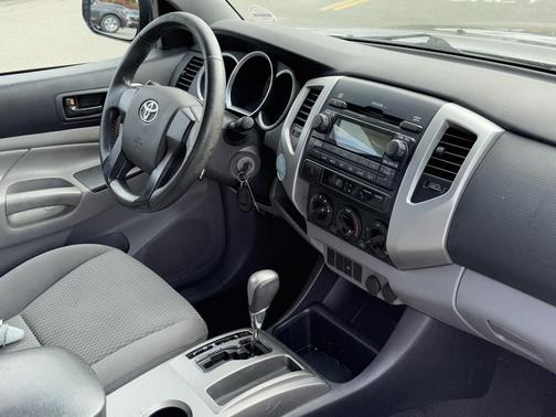 2012 Toyota Tacoma Base