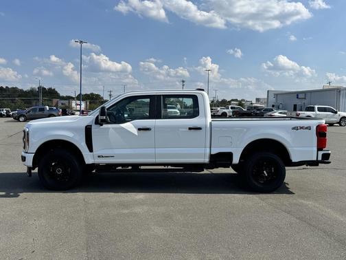 2025 Ford F-250 XL
