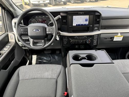2025 Ford F-250 XLT