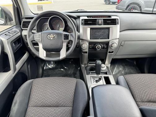 2013 Toyota 4Runner SR5