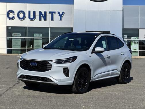 2026 Ford Escape ST-Line Elite