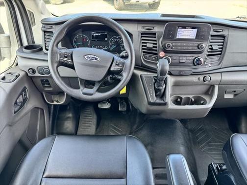 2022 Ford Transit-250 Base
