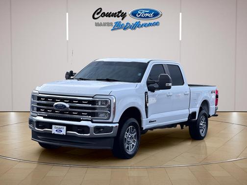 Oxford White 2024 Ford F-250 Lariat