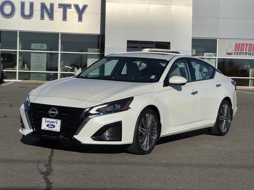 2023 Nissan Altima 2.5 SL