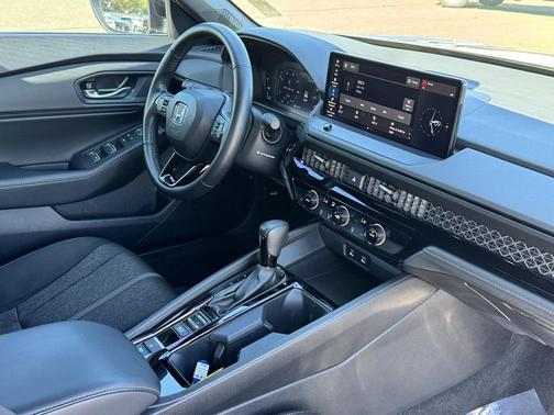 2024 Honda Accord Hybrid Base