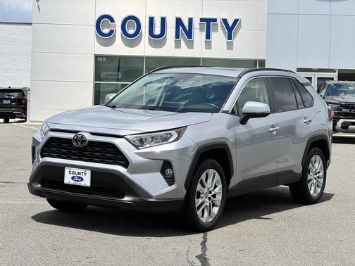 2019 Toyota RAV4 XLE Premium