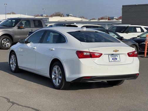 2024 Chevrolet Malibu FWD 1LT