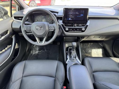 2025 Toyota Corolla Hybrid SE