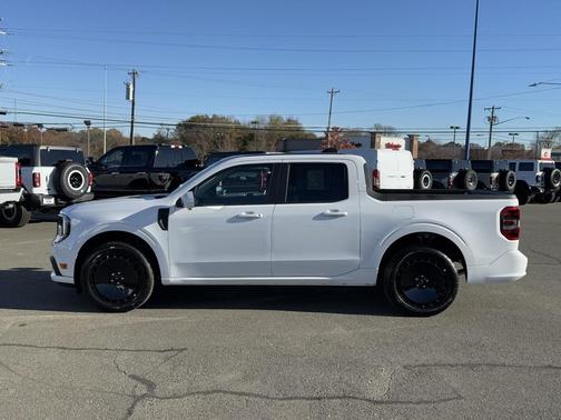 2025 Ford Maverick Lobo