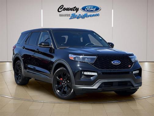 2022 Ford Explorer ST