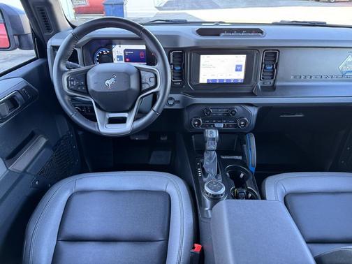 2023 Ford Bronco Black Diamond