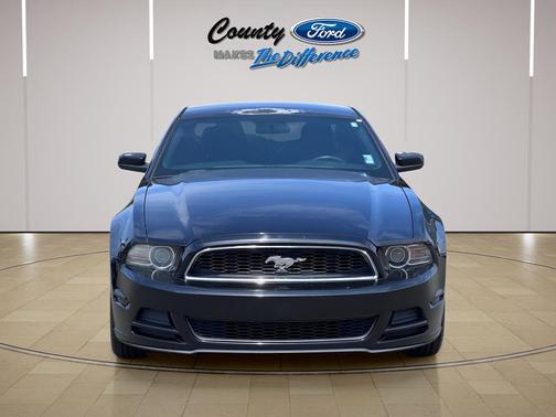 Black 2014 Ford Mustang V6