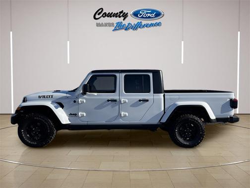 2024 Jeep Gladiator Willys