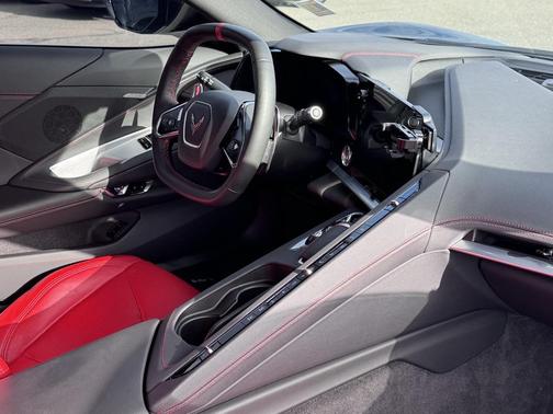 2024 Chevrolet Corvette Stingray w/1LT