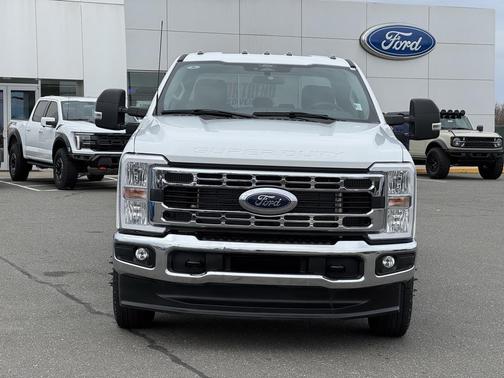 2024 Ford F-350 XLT
