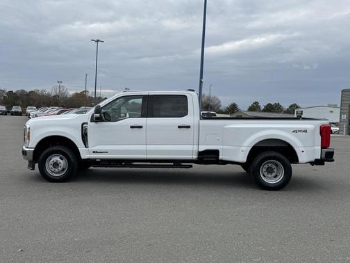 2024 Ford F-350 XLT