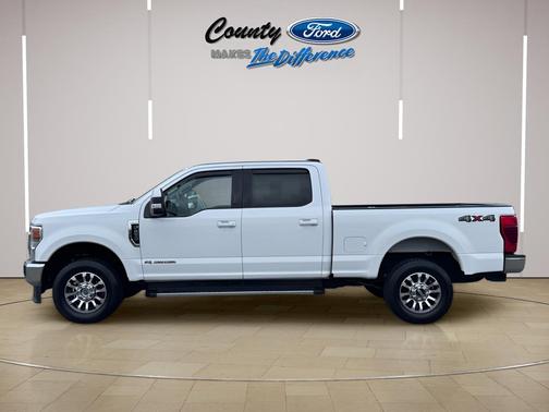 Oxford White 2021 Ford F-250 Lariat