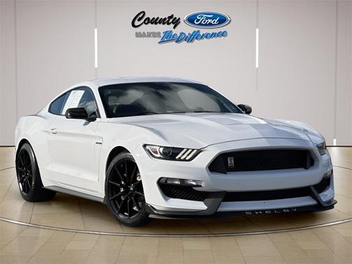 2018 Ford Shelby GT350 Base
