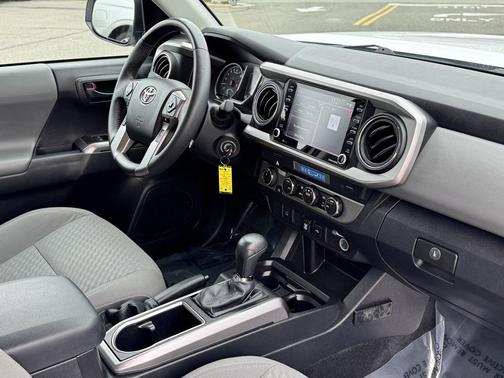 2022 Toyota Tacoma SR5