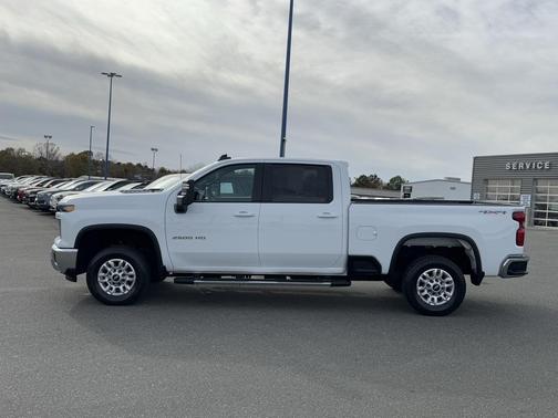 2024 Chevrolet Silverado 2500 LT