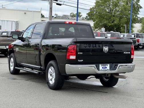 2022 RAM 1500 Classic SLT