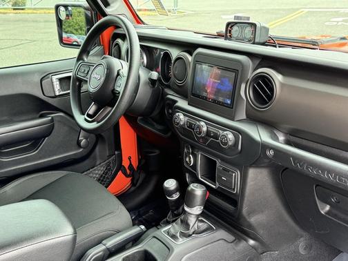 2019 Jeep Wrangler Sport