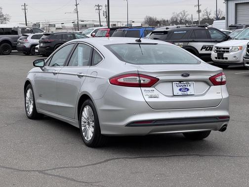 2014 Ford Fusion Energi SE Luxury