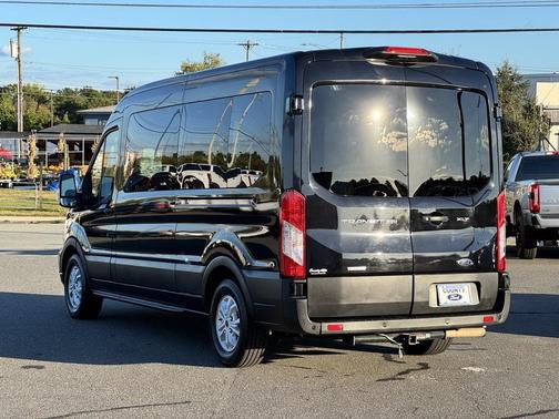 2023 Ford Transit-350 XLT