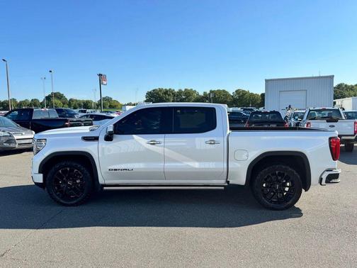 White Frost Tricoat 2023 GMC Sierra 1500 Denali Ultimate
