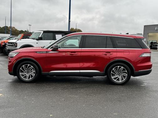 2021 Lincoln Aviator Standard