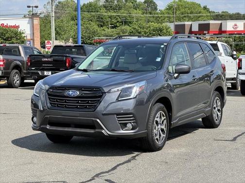 2022 Subaru Forester Premium