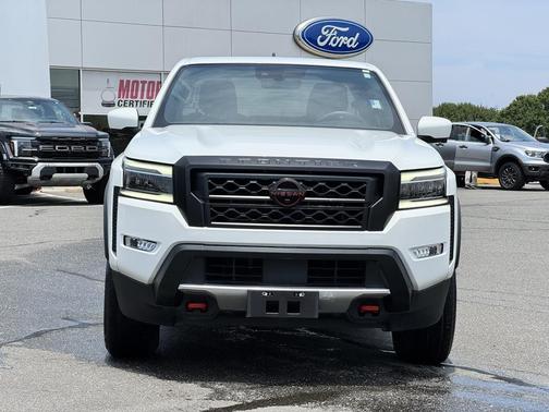 2023 Nissan Frontier PRO-X