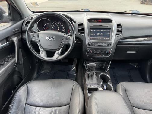 2014 Kia Sorento SX