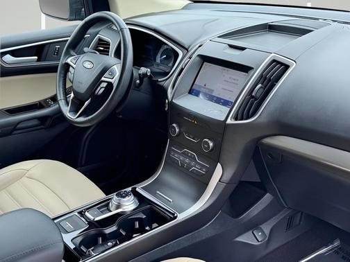 Magnetic 2020 Ford Edge SEL