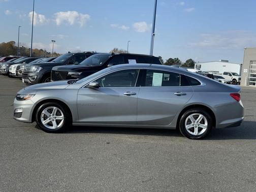 2024 Chevrolet Malibu FWD 1LT