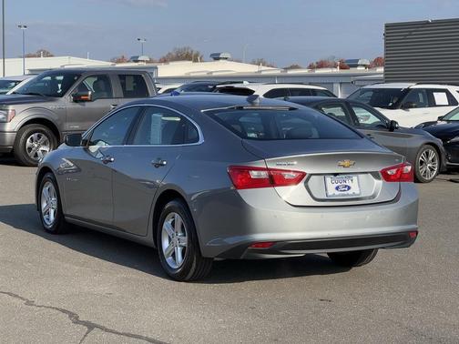 2024 Chevrolet Malibu FWD 1LT