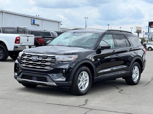 Agate Black Metallic 2026 Ford Explorer Active