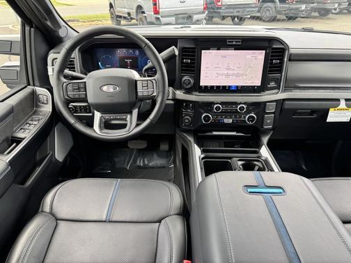 2025 Ford F-250 Platinum
