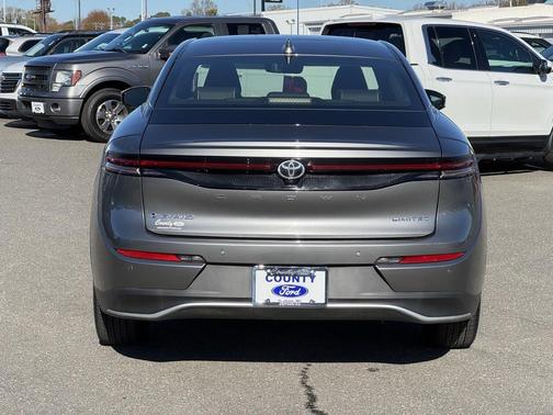 2024 Toyota Crown Limited